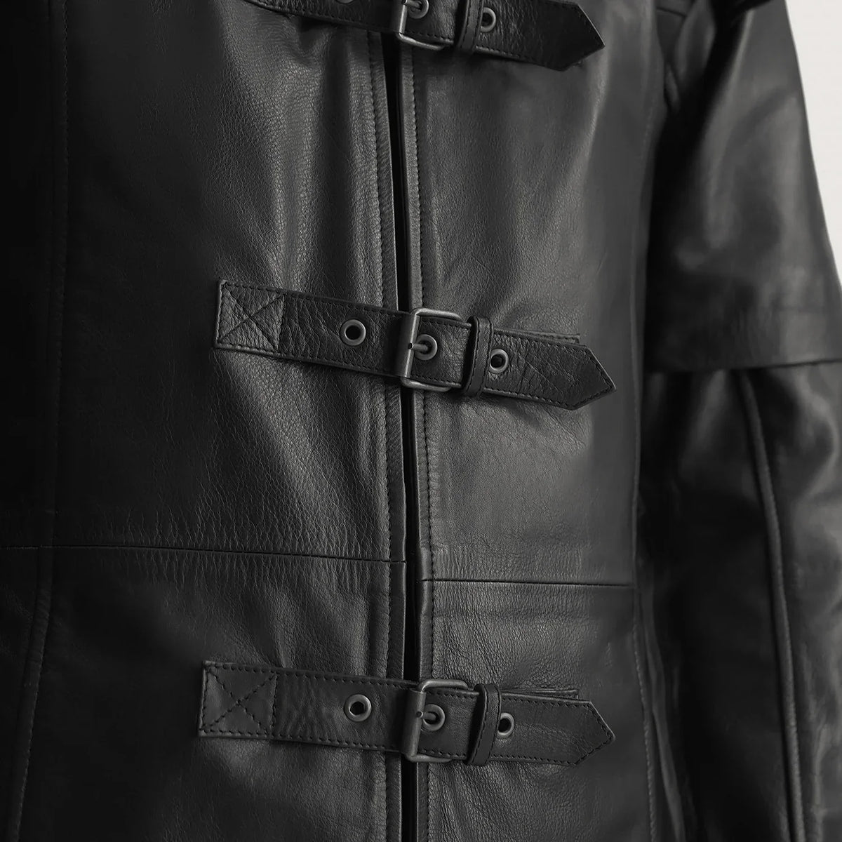 
Sisäpuolen näkymä Showing Quilted Polyester Lining & Kaksi käytännöllistä sisätaskua