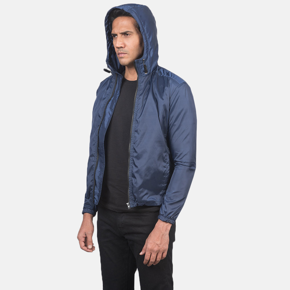 Yksityiskohtainen lähikuva of High Neck with Hood & Zipper with wind flap Hardware on Jimmy Blue Hooded Windbreaker Jacket
