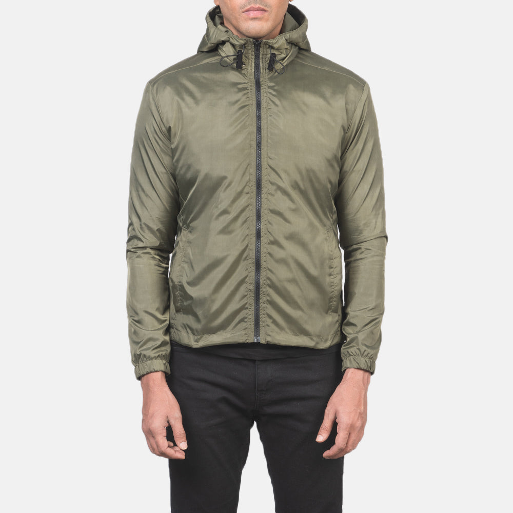 Yksityiskohtainen lähikuva of High Neck with Hood & Zipper with wind flap Hardware on Jimmy Green Hooded Windbreaker Jacket