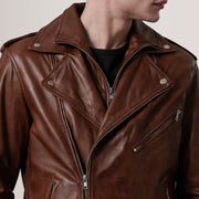
Sisäpuolen näkymä Showing Quilted Polyester Lining & Kaksi käytännöllistä sisätaskua