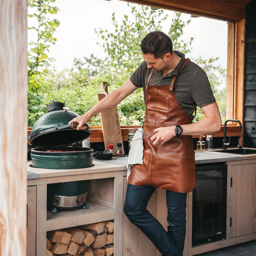 Leather Apron Churrasco Naisille
