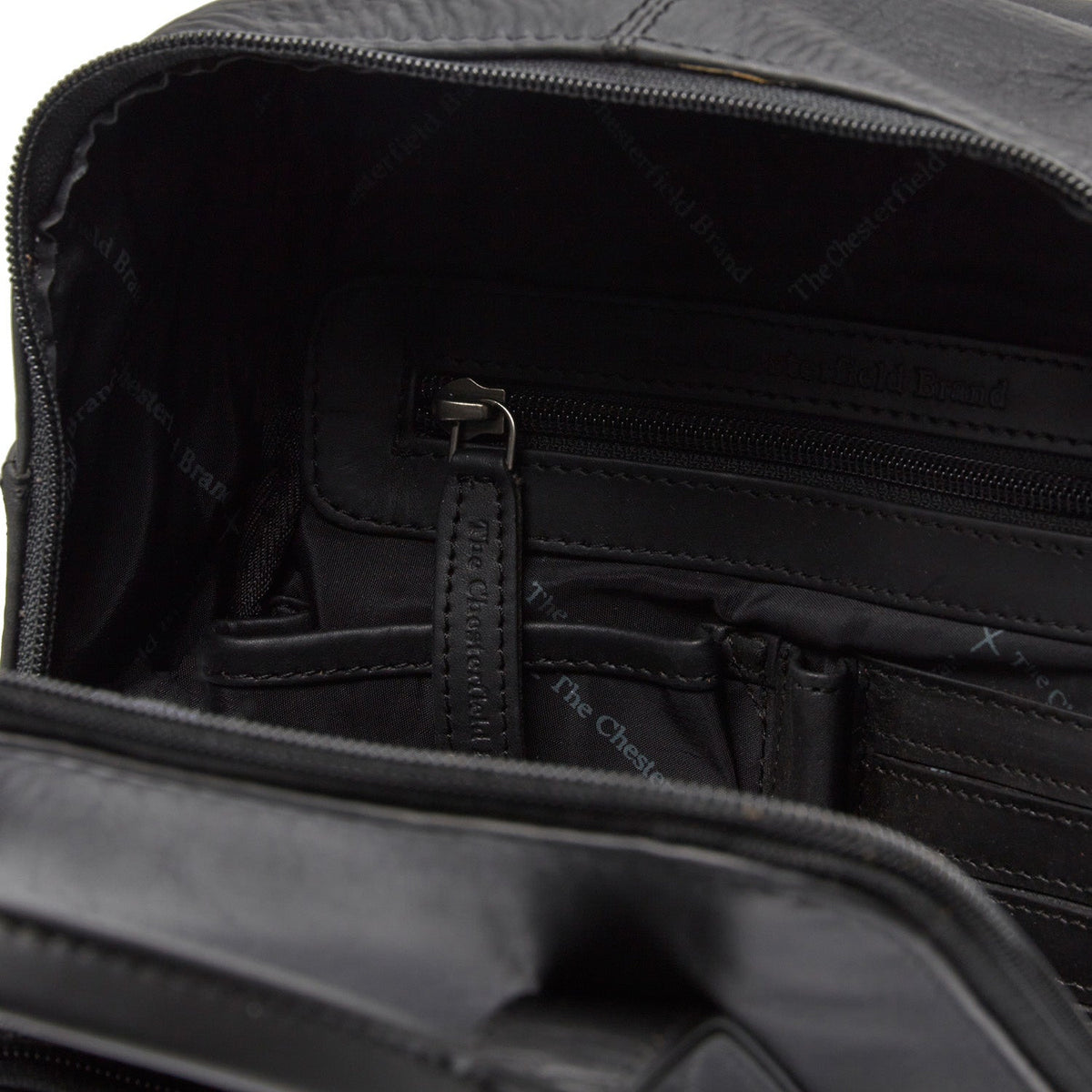 Bellary Full-Grain Leather Backpack Naisille - Structured Side Profile Showing Gusset Depth &amp; Expansion Capacity