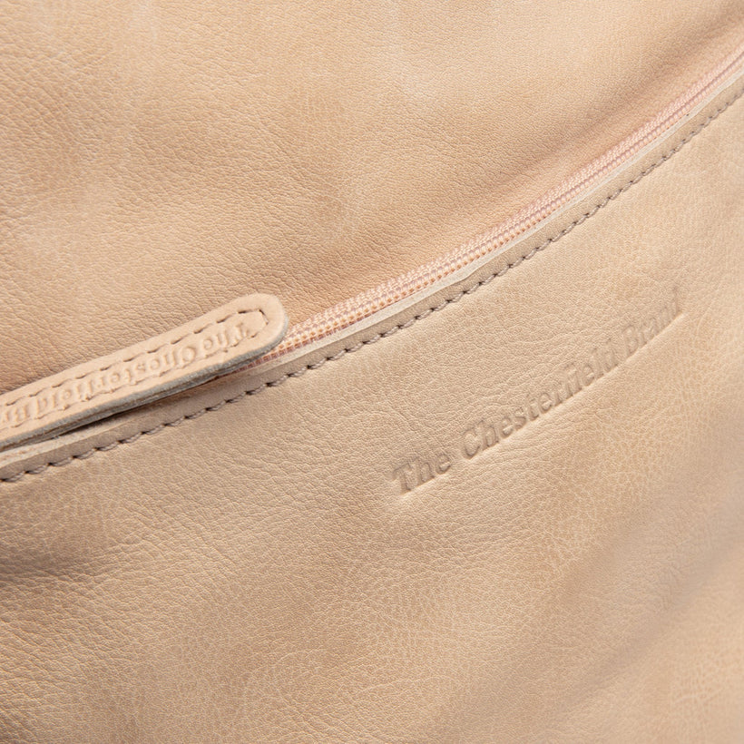 Bern Full-Grain Leather Backpack Naisille