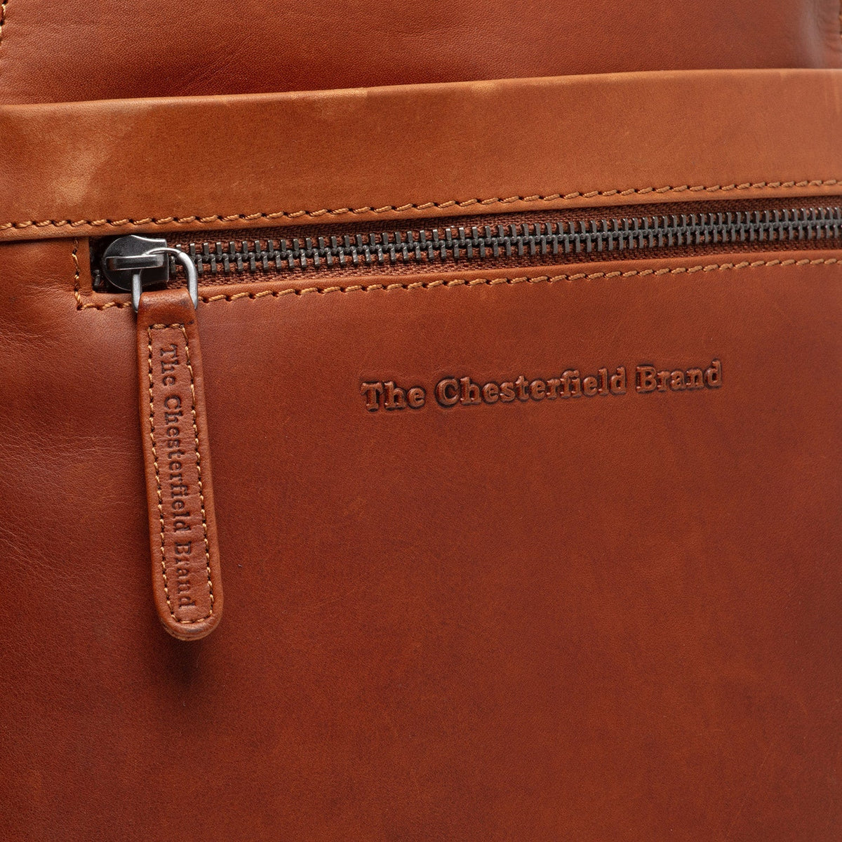 Linford Full-Grain Leather Backpack Naisille – alternate product view 2