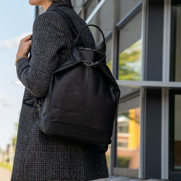 Manchester Full-Grain Leather Backpack Naisille