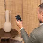 Leipzig Full-Grain Leather Card Holder Naisille - Structured Side Profile Showing Gusset Depth &amp; Expansion Capacity