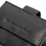 
Solid Antique Brass Hardware & Heavy-Duty Dual Zipper Detail on Lesina Pintanahka Korttikotelo