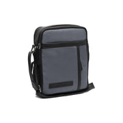 
Arendal Nahkainen crossbody-laukku klassista 100% pintanahkaa - Full Exterior Edestä ja räätälöity siluetti | Osta verkosta