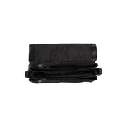 
Solid Antique Brass Hardware & Heavy-Duty Dual Zipper Detail on Laverton Nahkainen crossbody-laukku