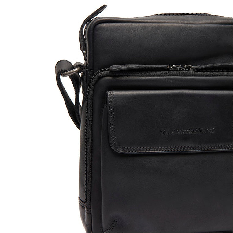 
Montira Nahkainen crossbody-laukku - Rakenteellinen sivuprofiili ja tilavuus