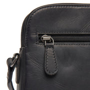 
Vionne Nahkainen crossbody-laukku - Rakenteellinen sivuprofiili ja tilavuus