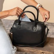 Langton Full-Grain Leather Handbag Naisille - Lateral Side Profile View Showing Sleeve Cut &amp; Athletic Taper Fit