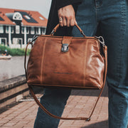 Styled Fit Perspective of Shaun Full-Grain Leather Handbag Naisille on Model - Natural Daylight Drape