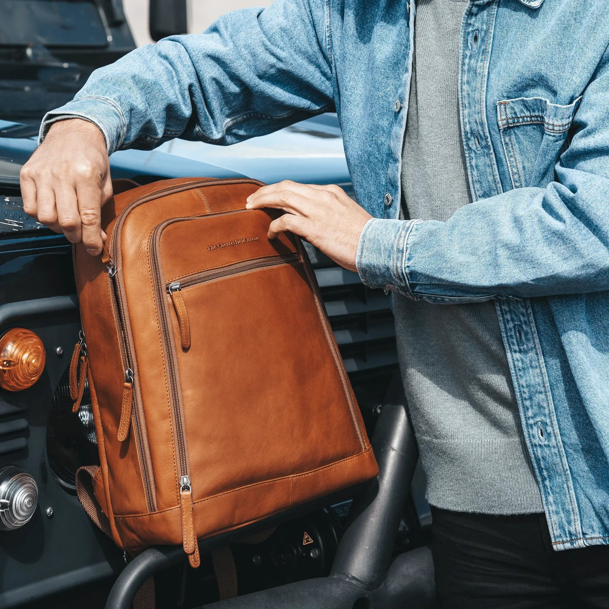 Detroit Full-Grain Leather Laptop Backpack Naisille – alternate product view 2