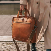 Calvi Full-Grain Leather Laptop Bag Naisille – alternate product view 2
