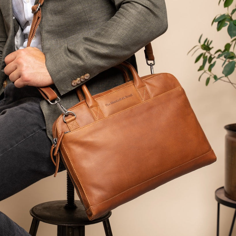 Tilbury Full-Grain Leather Laptop Bag Naisille – alternate product view 2
