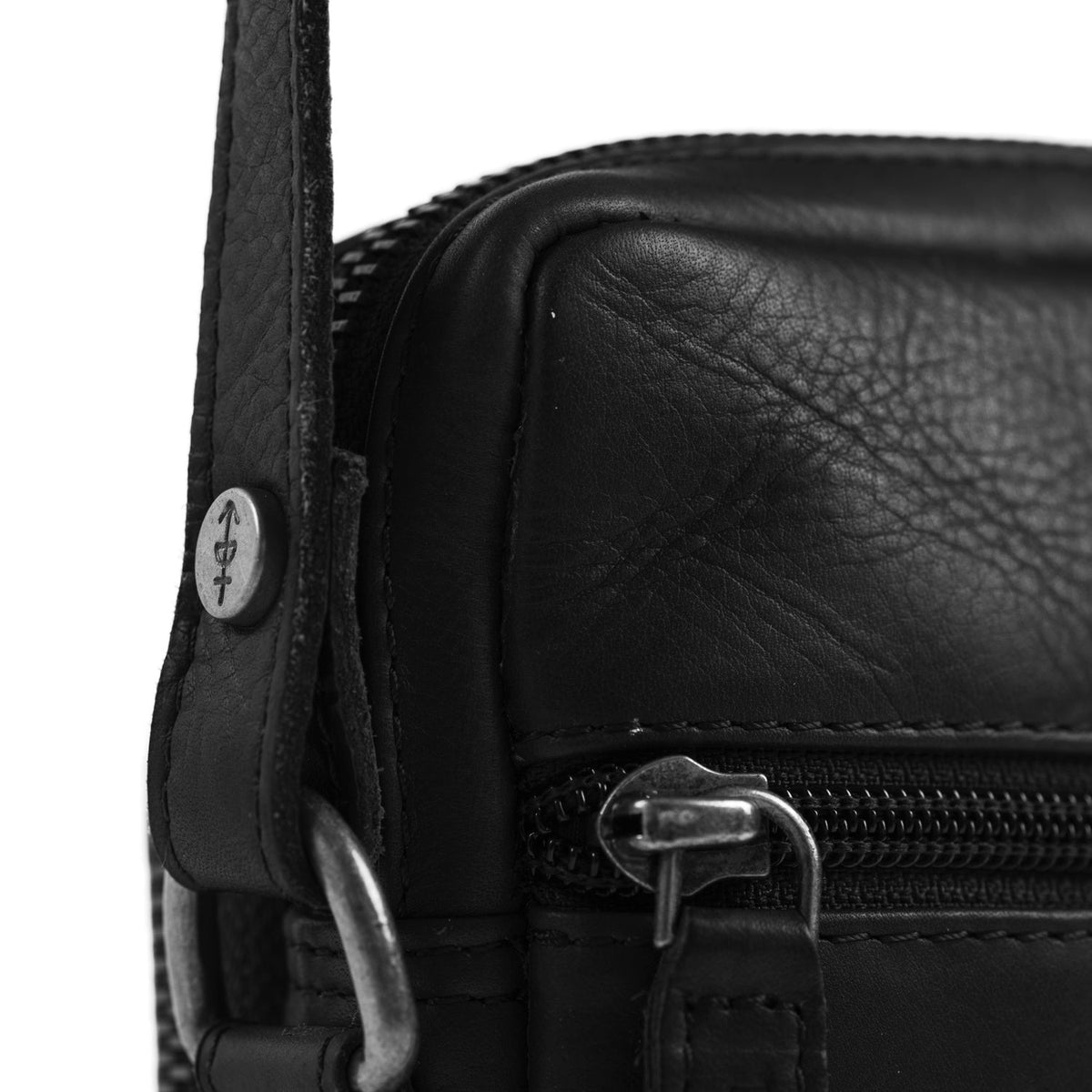 Tailored Rib Cuffs &amp; Hem Craftsmanship Construction Detail on Hamilton Full-Grain Leather Phone Bag Naisille
