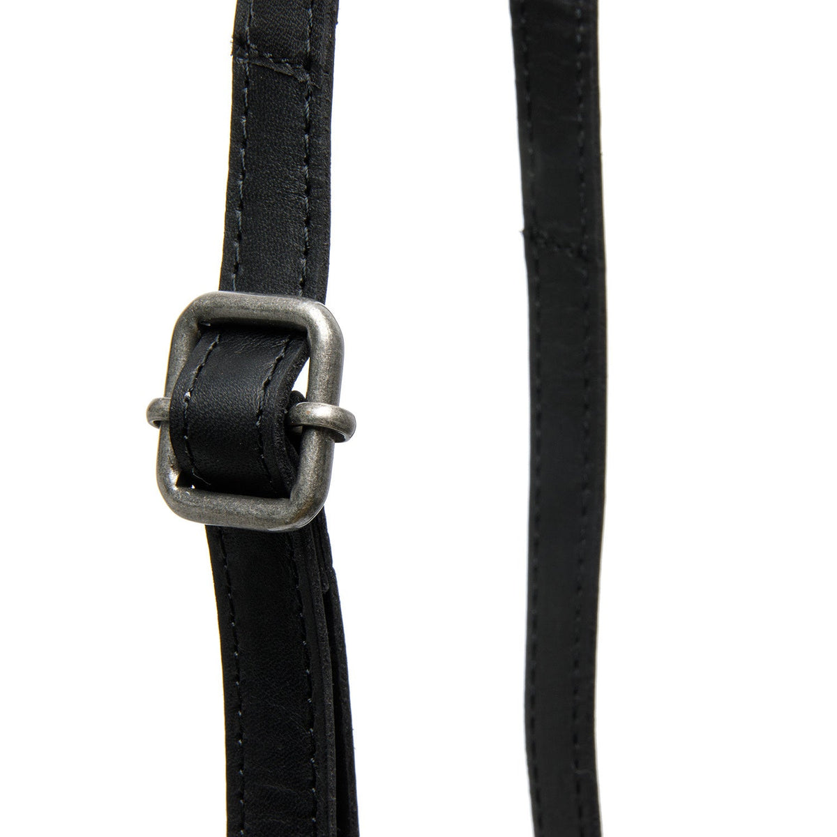Tailored Rib Cuffs &amp; Hem Craftsmanship Construction Detail on Langley Full-Grain Leather Phone Bag Naisille