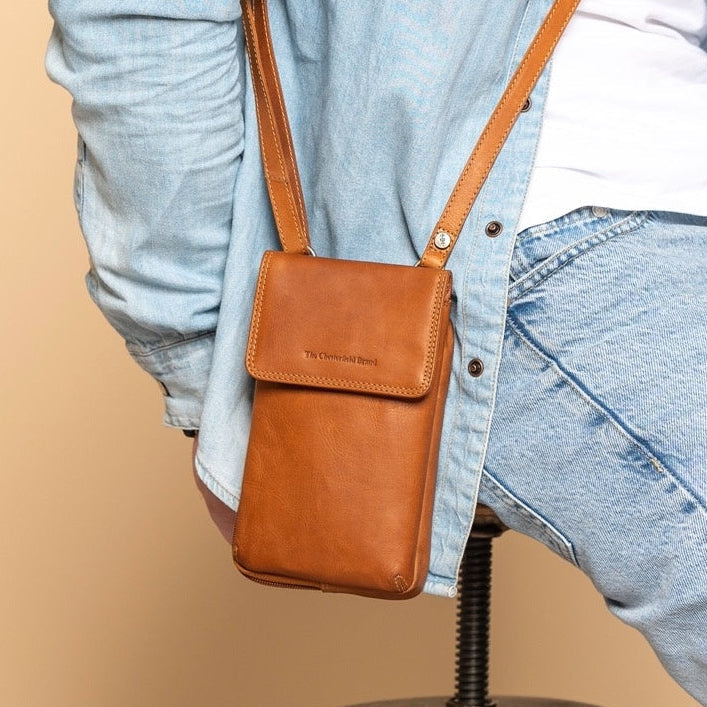 Langley Full-Grain Leather Phone Bag Naisille – alternate product view 2