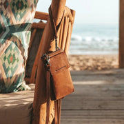 Malaga Full-Grain Leather Phone Bag Naisille – alternate product view 3