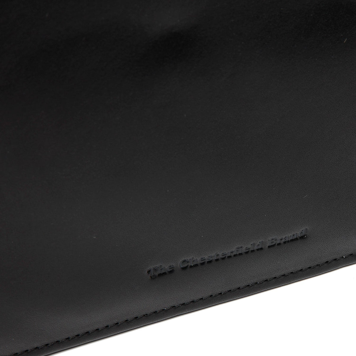 
Yksityiskohtainen lähikuva of Classic Collar & Heavy-Duty Zipper Hardware on Leather Portfolio Moreton Naisille Naisille