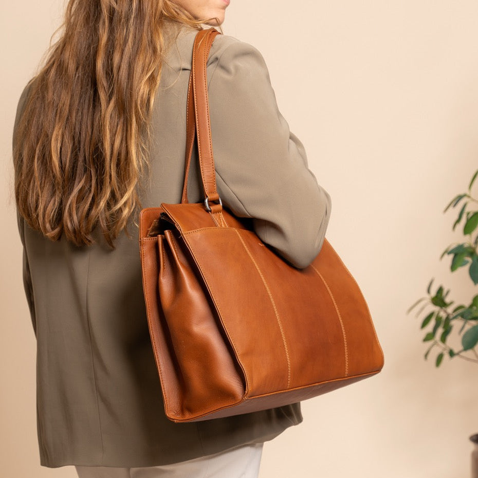 
Fidenza Nahkainen olkalaukku – alternate product view 2