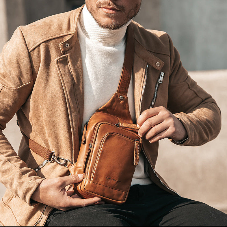Leather Sling Bag Riga Naisille – alternate product view 2