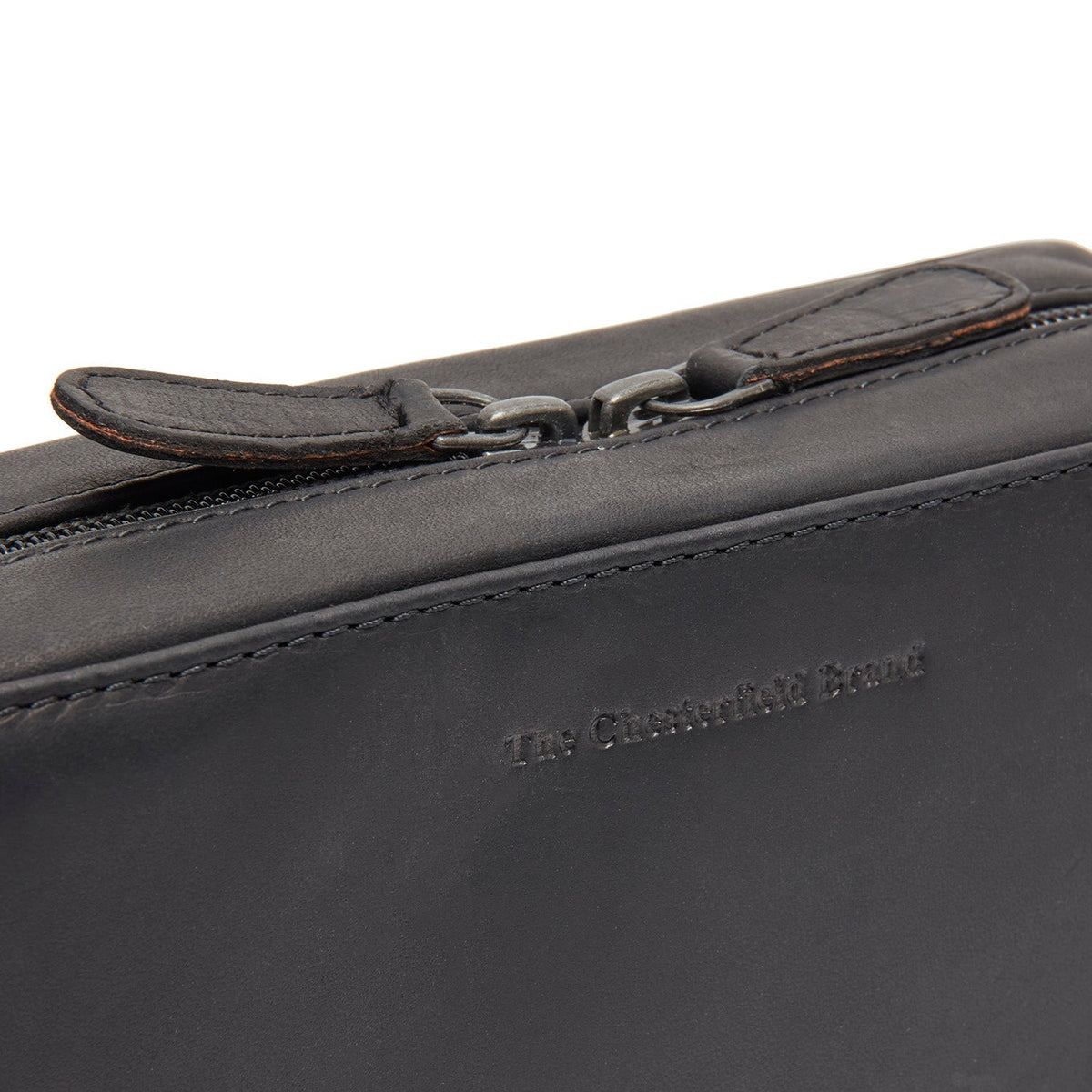 Leather Tech-Organizer Ardan Naisille - Lateral Side Profile View Showing Sleeve Cut &amp; Athletic Taper Fit