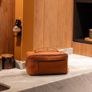 Elmia Full-Grain Leather Toiletry Bag Naisille – alternate product view 3