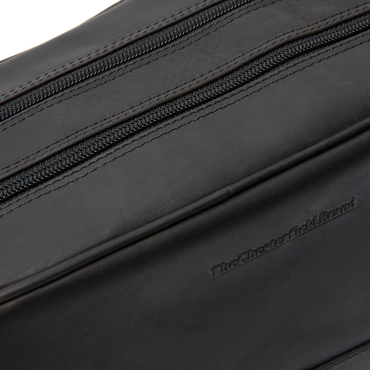 Tailored Rib Cuffs &amp; Hem Craftsmanship Construction Detail on Stacey Full-Grain Leather Toiletry Bag Naisille