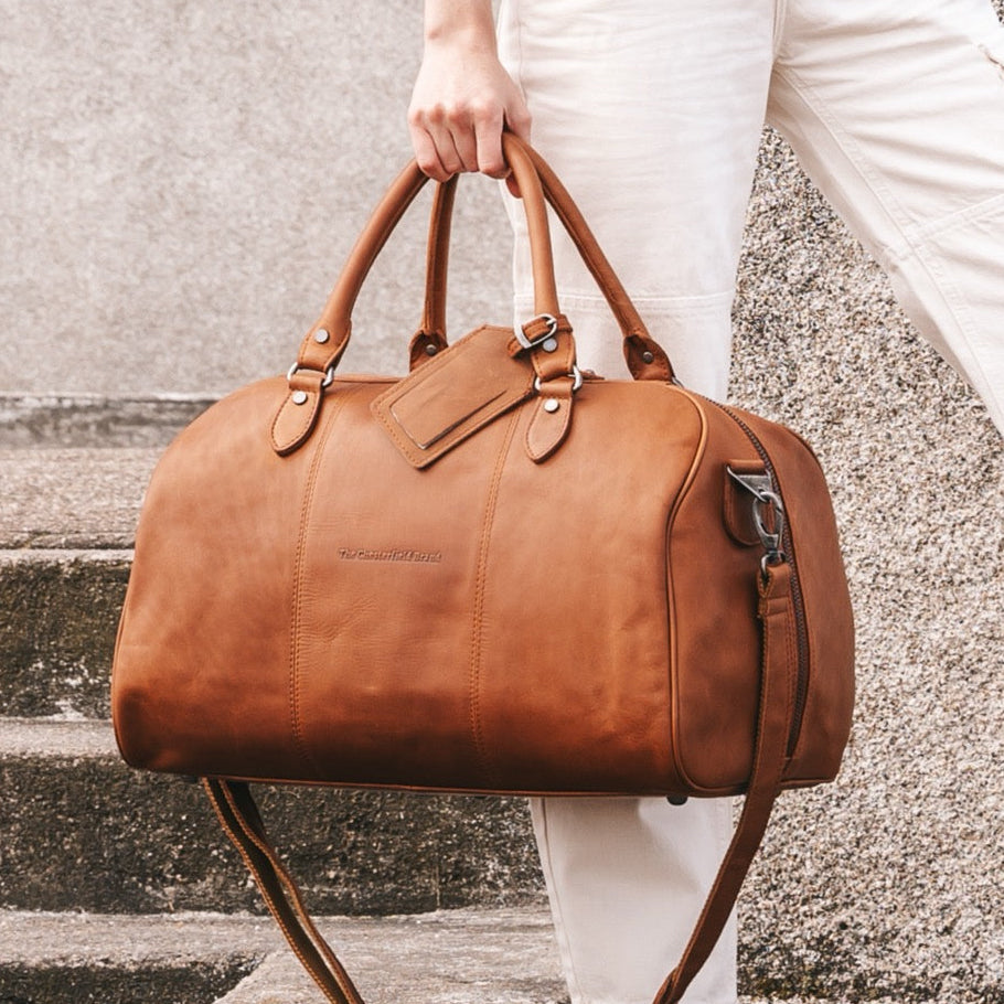Liam Full-Grain Leather Weekender Bag Naisille – alternate product view 2