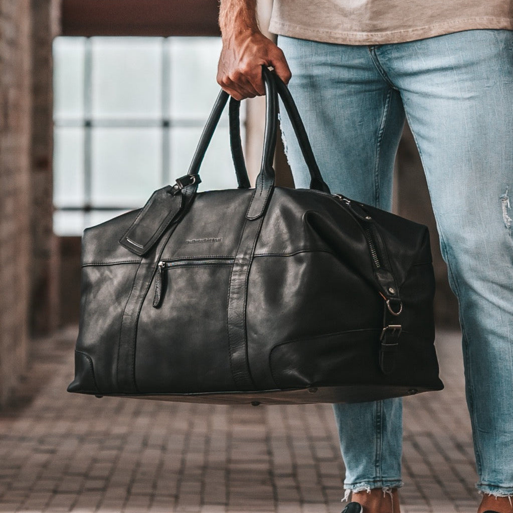 
Classic 100% Full-Grain Leather Duffle Bag - Takanäkymä vahvistetuilla nahkahihnoilla
