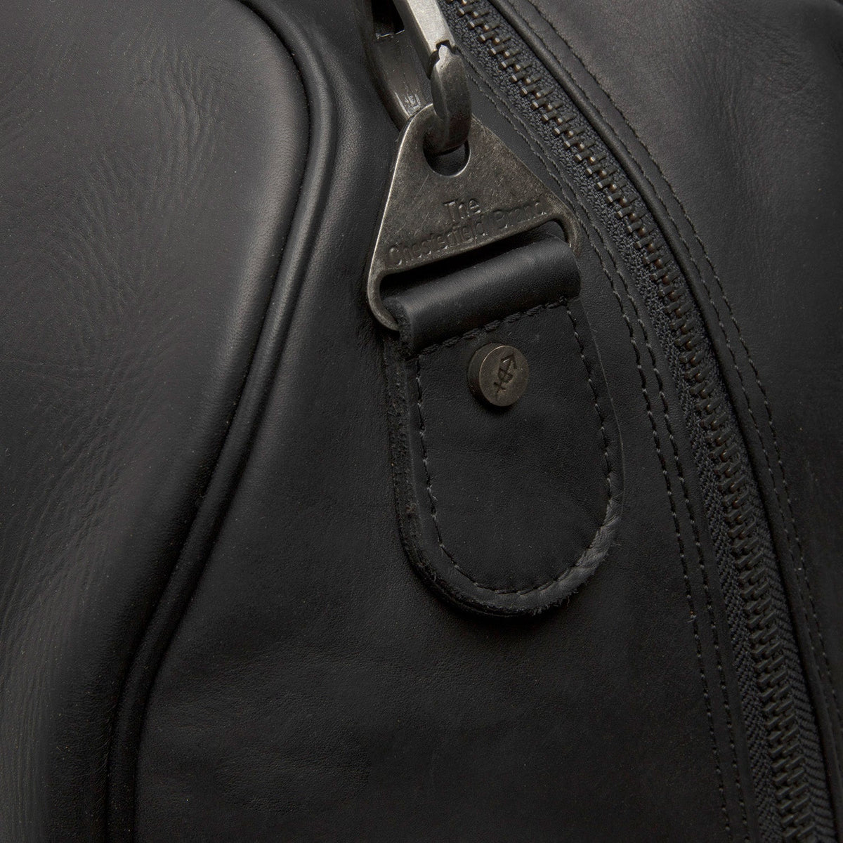 Solid Antique Brass Hardware &amp; Heavy-Duty Dual Zipper Detail on William Full-Grain Leather Weekender Bag Naisille
