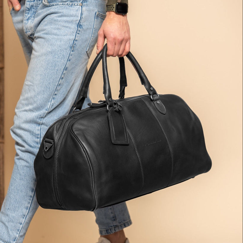 William Full-Grain Leather Weekender Bag Naisille