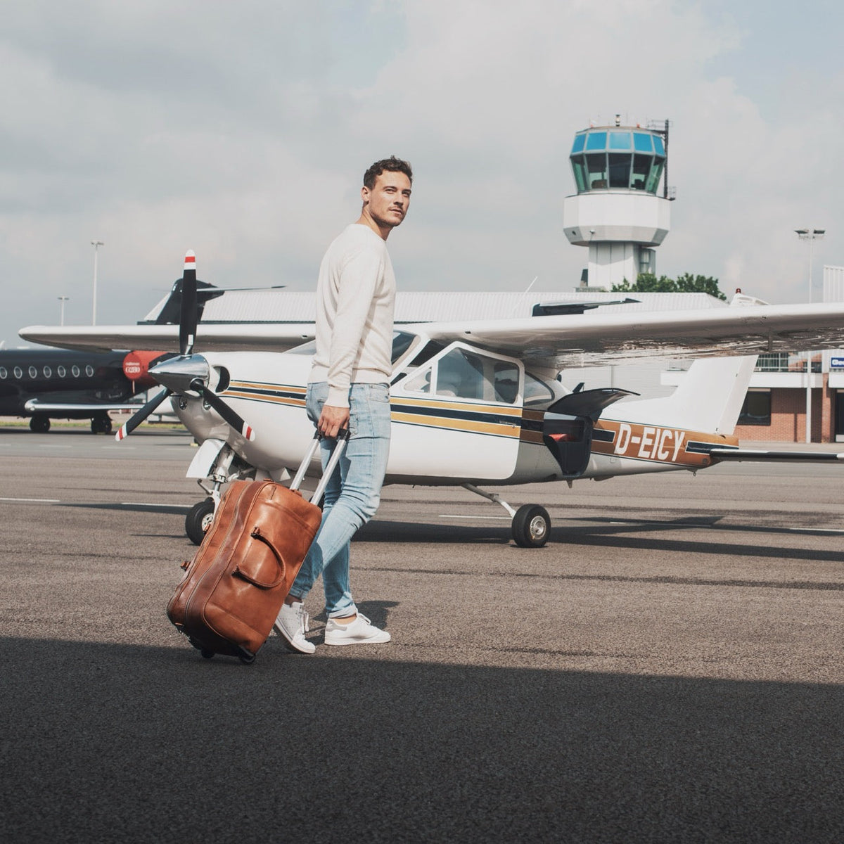 Leather Weekender Trolley Jayven Naisille – alternate product view 3