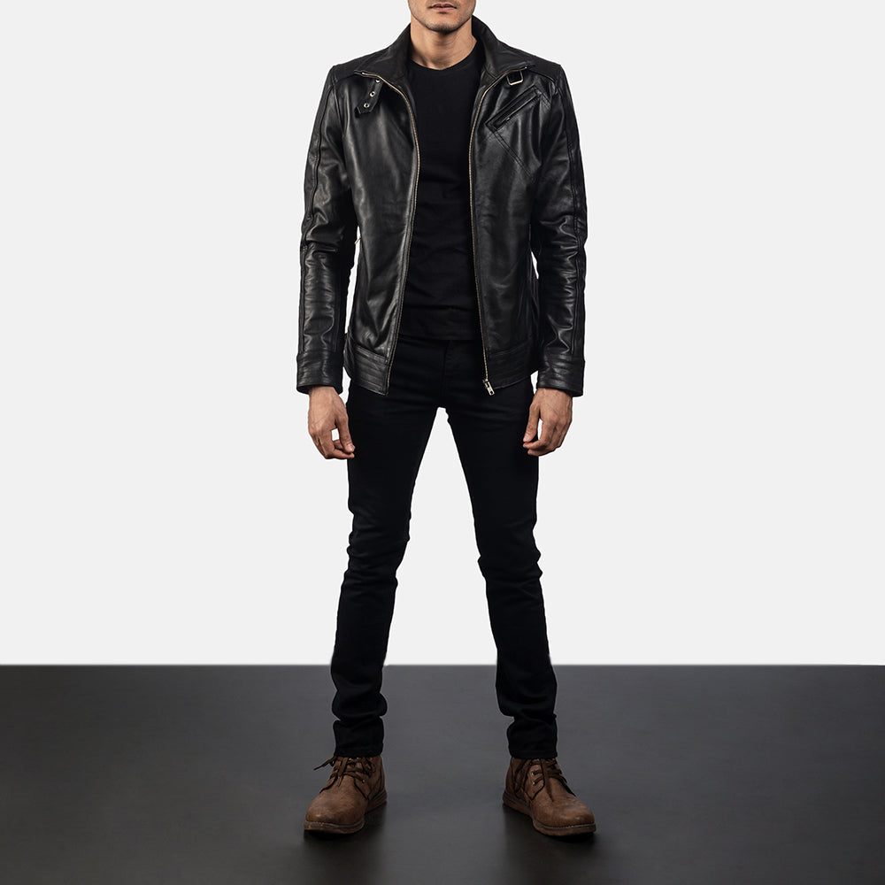 Men's Legacy Musta Nahkainen Biker-takki Miehille - Lateral Side Profile View Showing Sleeve Cut &amp; Athletic Taper Fit