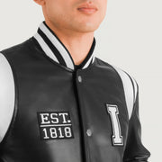 Close-Up Detail of Varsity &amp; Snap Button Hardware on Liberte Illinois Musta Leather Varsity Nahkatakki Miehille
