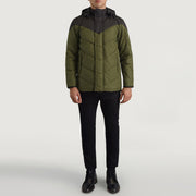 
Luka Musta & Vihreä Hooded Puffer Nahkatakki Miehille - Sivuprofiili ergonomisella hihanleikkauksella