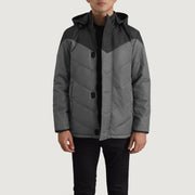 
Luka Musta & Grey Hooded Puffer Nahkatakki Miehille - Sivuprofiili ergonomisella hihanleikkauksella