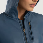 
Sisäpuolen näkymä Showing Fully Fleece Lined & Kaksi käytännöllistä sisätaskua