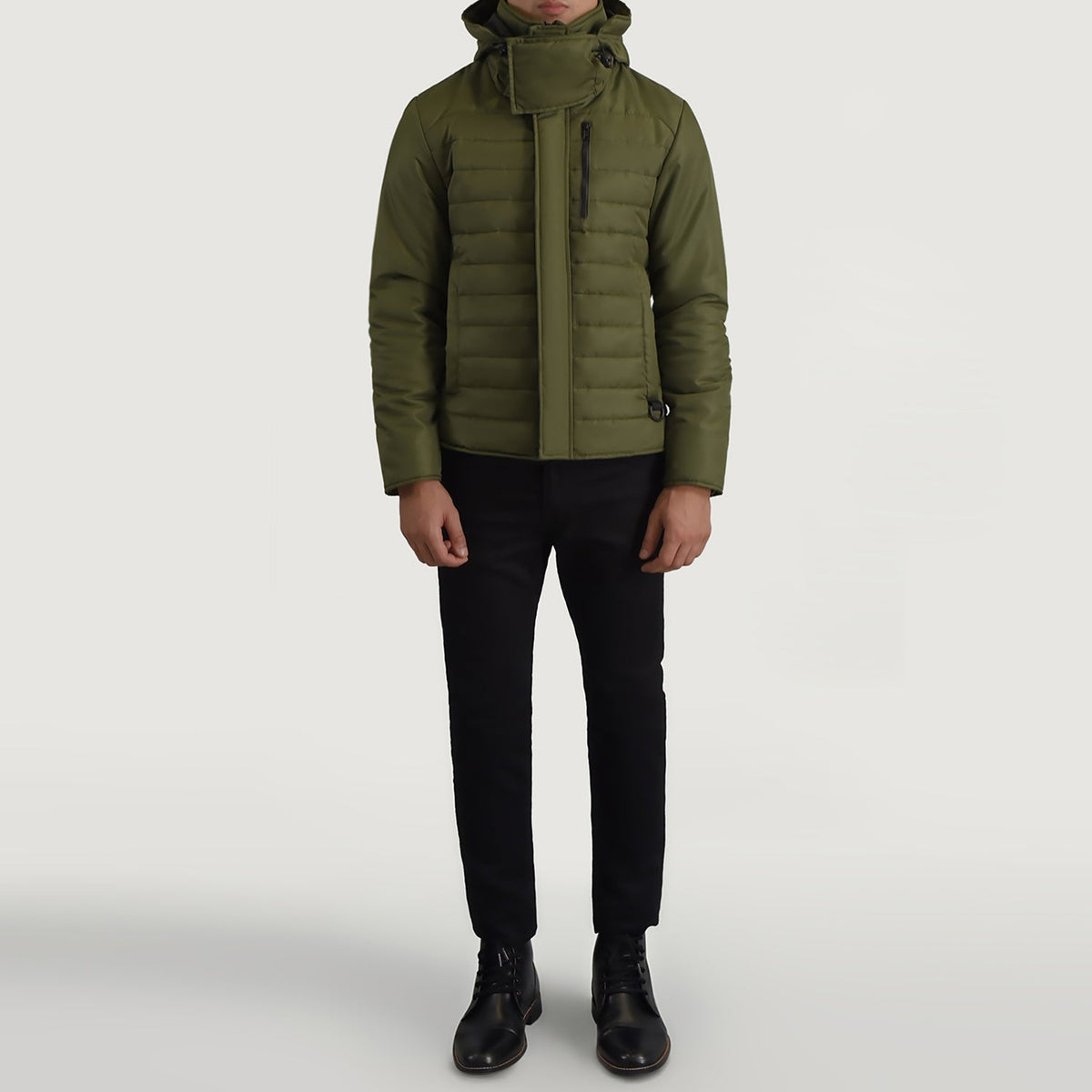 
Yksityiskohtainen lähikuva of Classic Collar & Zipper With Placket Hardware on Malcolm Vihreä Hooded Puffer Nahkatakki Miehille