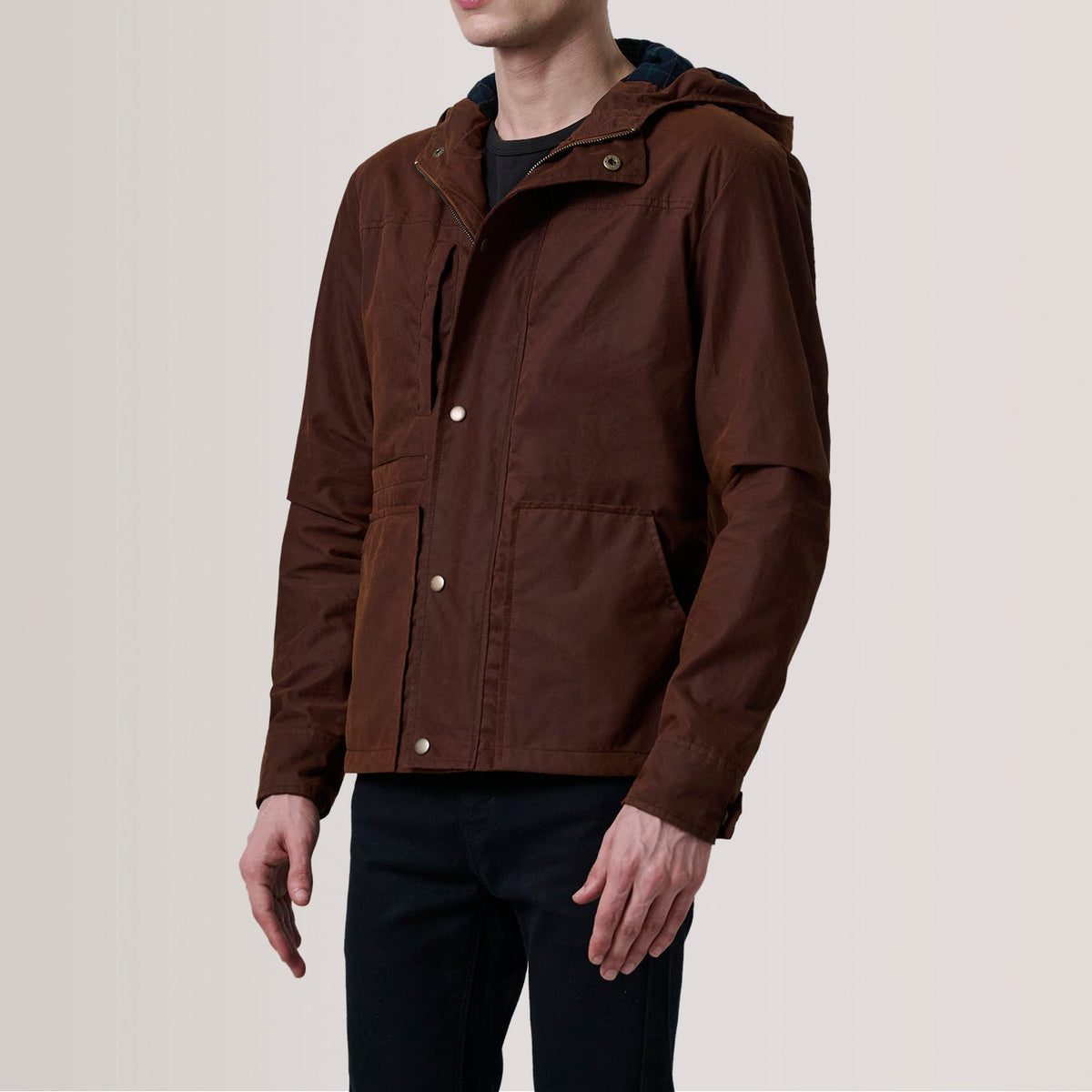 Marlo Ruskea Canvas Hooded Work Nahkatakki Miehille For Men - Lateral Side Profile View Showing Sleeve Cut &amp; Athletic Taper Fit