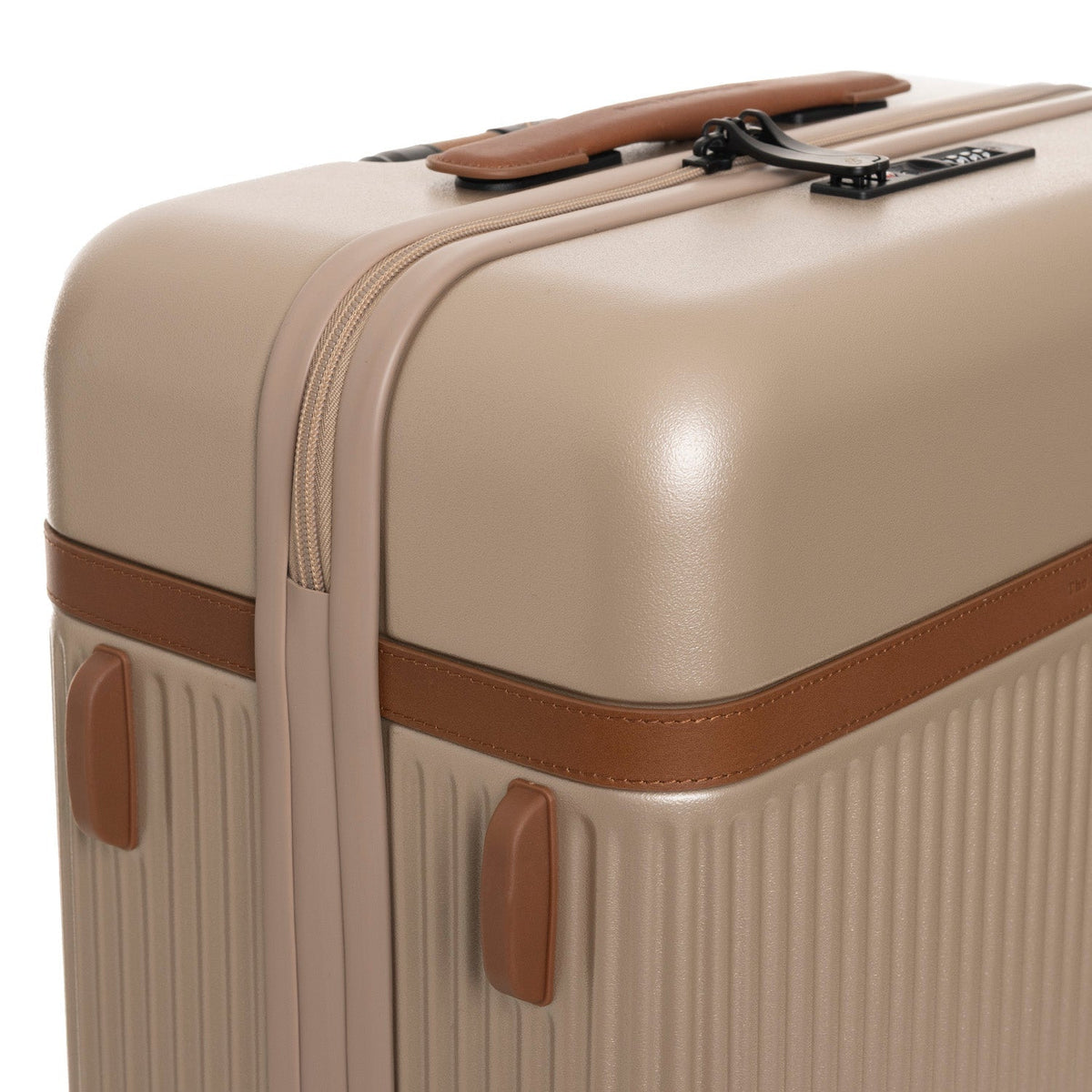 Tailored Rib Cuffs &amp; Hem Craftsmanship Construction Detail on Medium Suitcase Zuna Naisille