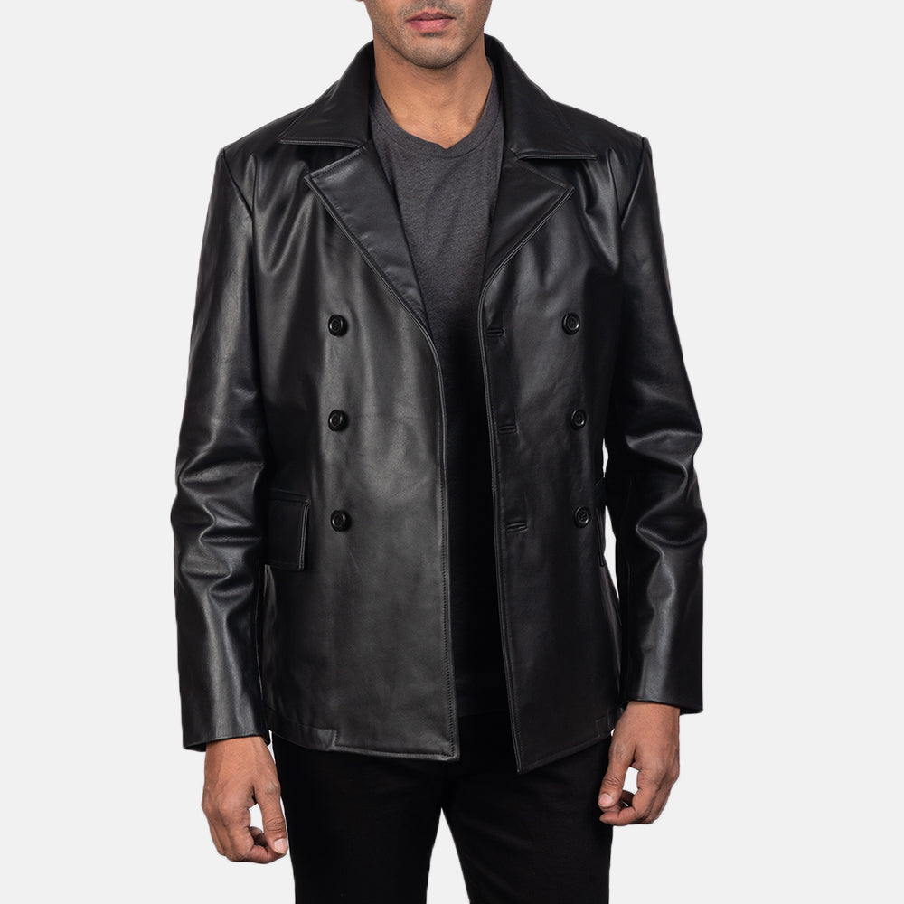 
Yksityiskohtainen lähikuva of Notch & Buttons Hardware on Mr. Bailey Musta Leather Naval Peacoat Miehille