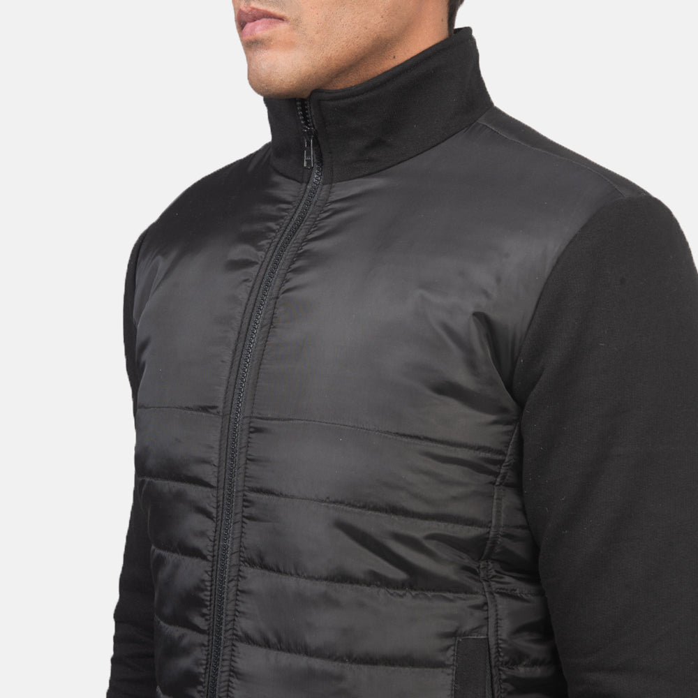 
Sisäpuolen näkymä Showing Viscose lining & Kaksi käytännöllistä sisätaskua