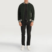 Pascal Green Suede Varsity Nahkatakki Miehille - Lateral Side Profile View Showing Sleeve Cut &amp; Athletic Taper Fit