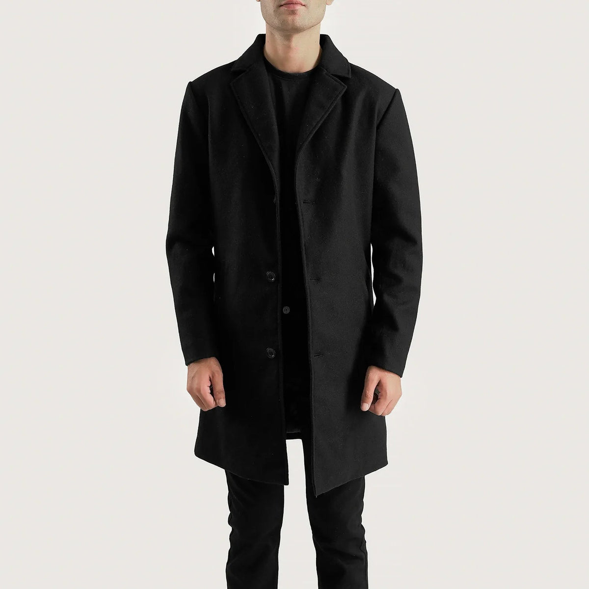 Petrillo Musta Wool Single Breasted Nahkatakki Pitkä Miehille in Black Synthetic Wool - Front Profile View &amp; Tailored Silhouette | Buy Online
