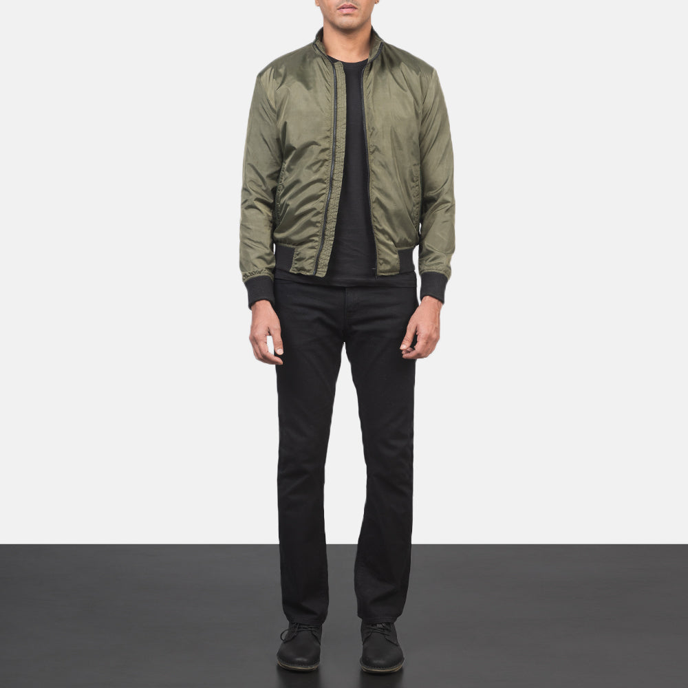 Men's Ramon Green Nahkainen Pommitakki Miehille - Lateral Side Profile View Showing Sleeve Cut &amp; Athletic Taper Fit