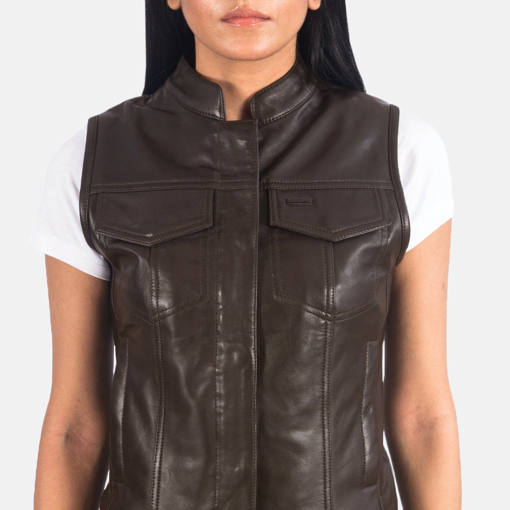 
Sisäpuolen näkymä Showing Quilted Polyester Lining & Kaksi käytännöllistä sisätaskua