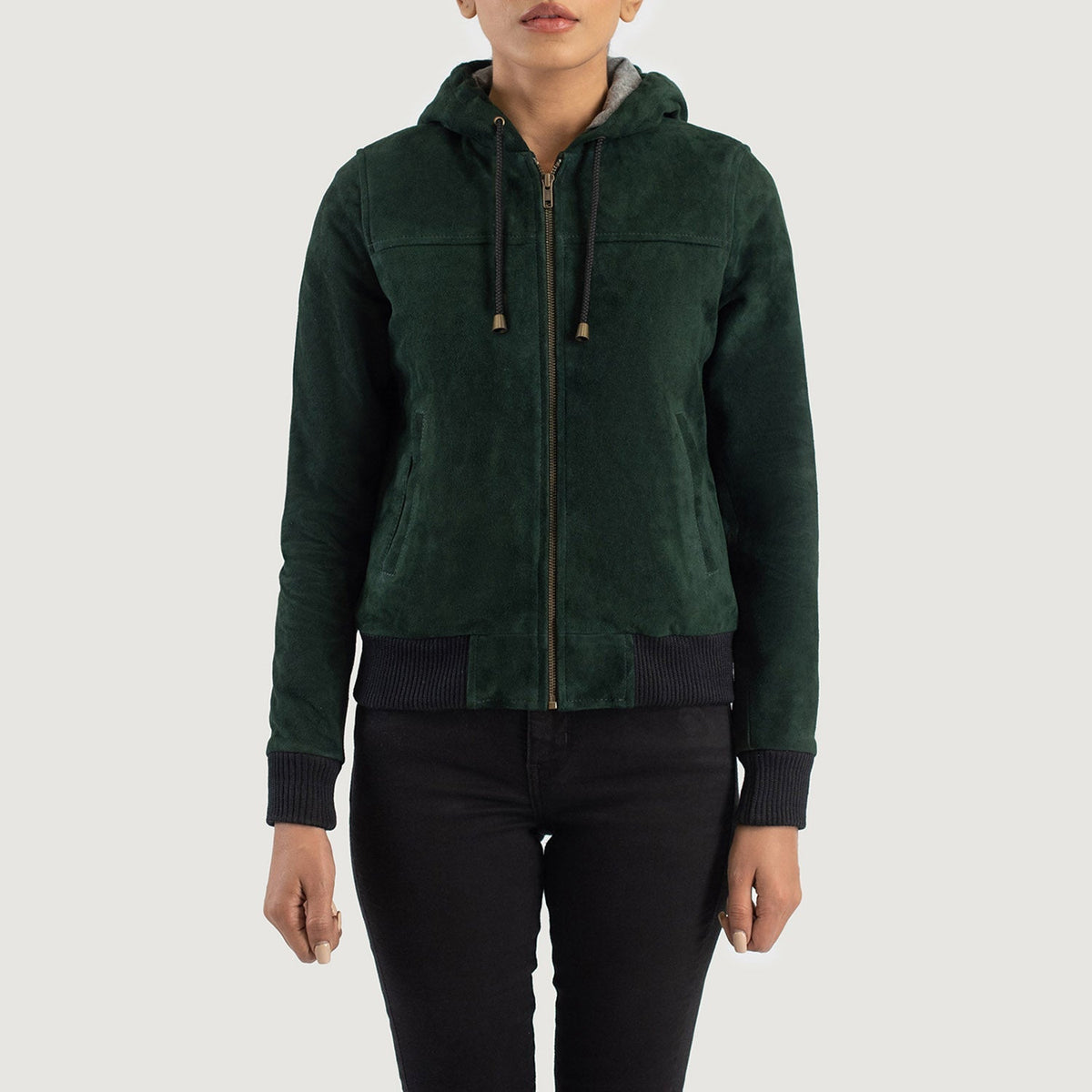 
Yksityiskohtainen lähikuva of Hooded & Zipper Hardware on Rebella Green Hooded Suede Bomber Jacket